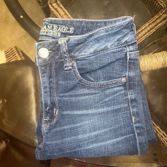 Woman’s blue jeans size 6 - Picture 1 of 2